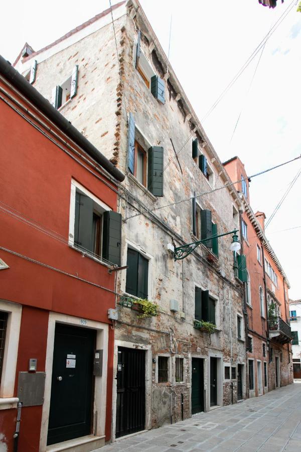 Biennale Gallery Loft * Venetië